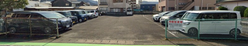 八龍田南駐車場