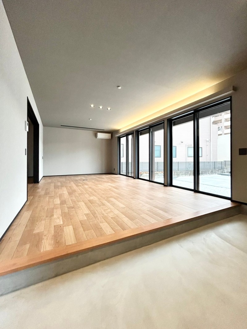 事務所 ＼ 新築施工事例 ／